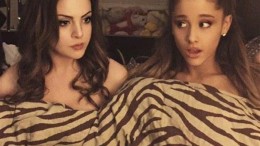 Ariana Grande Desnuda Descuido Upskin Calzon -enseñando-vagina-panocha-concha-trasero-tetas-culo-anal-video-sex-tape-leaked-nude-celebrity (3)